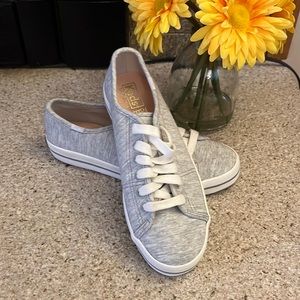 Keds Brand Sneakers Size 6 -Grey- EUC 🌺